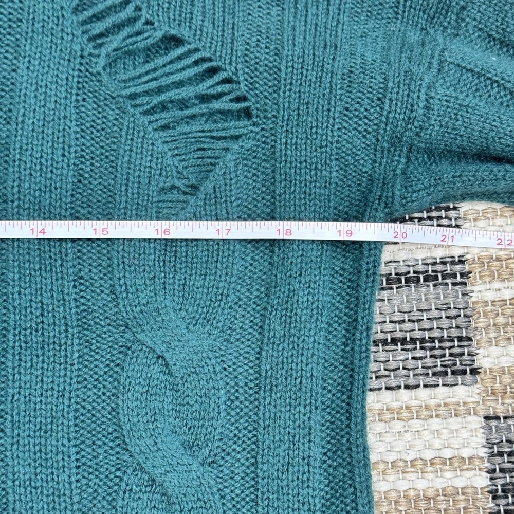 Aqua Cashmere Sweater Women's Medium Green Distressed Cable Knit Pullover Grunge - Picture 13 of 15